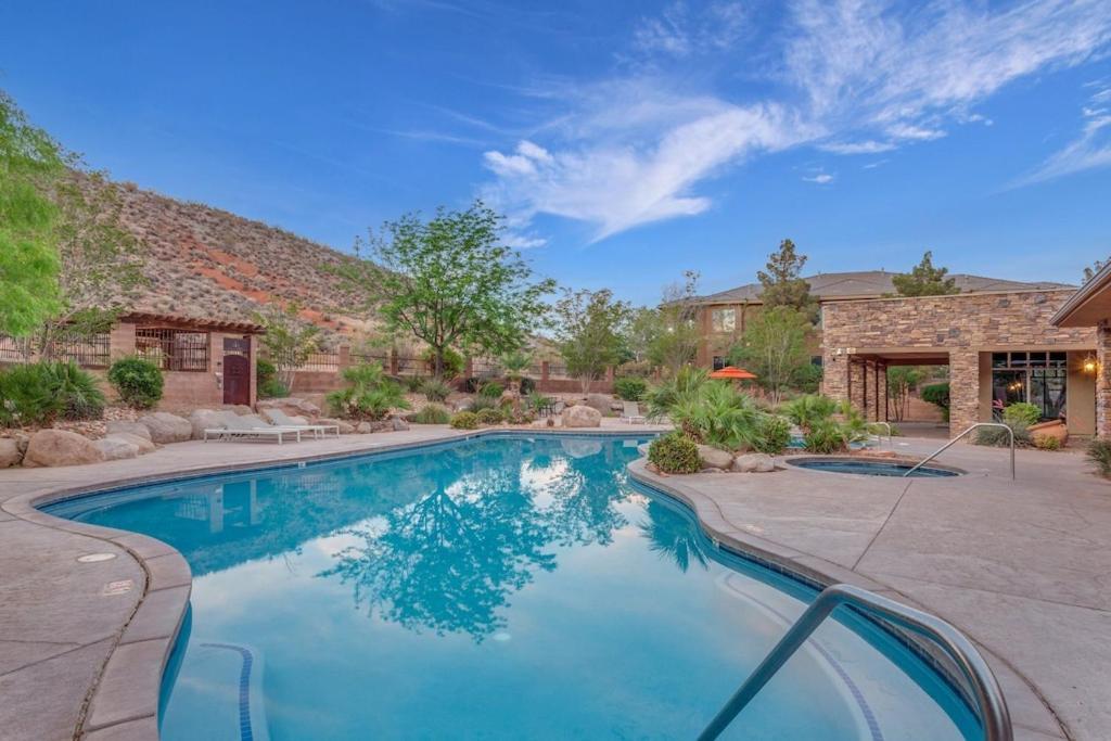 Coral Springs Resort H2 Brand New Home, Community Pool, Outdoor Fireplace, And Near Sand Hollow Вашингтон Екстериор снимка